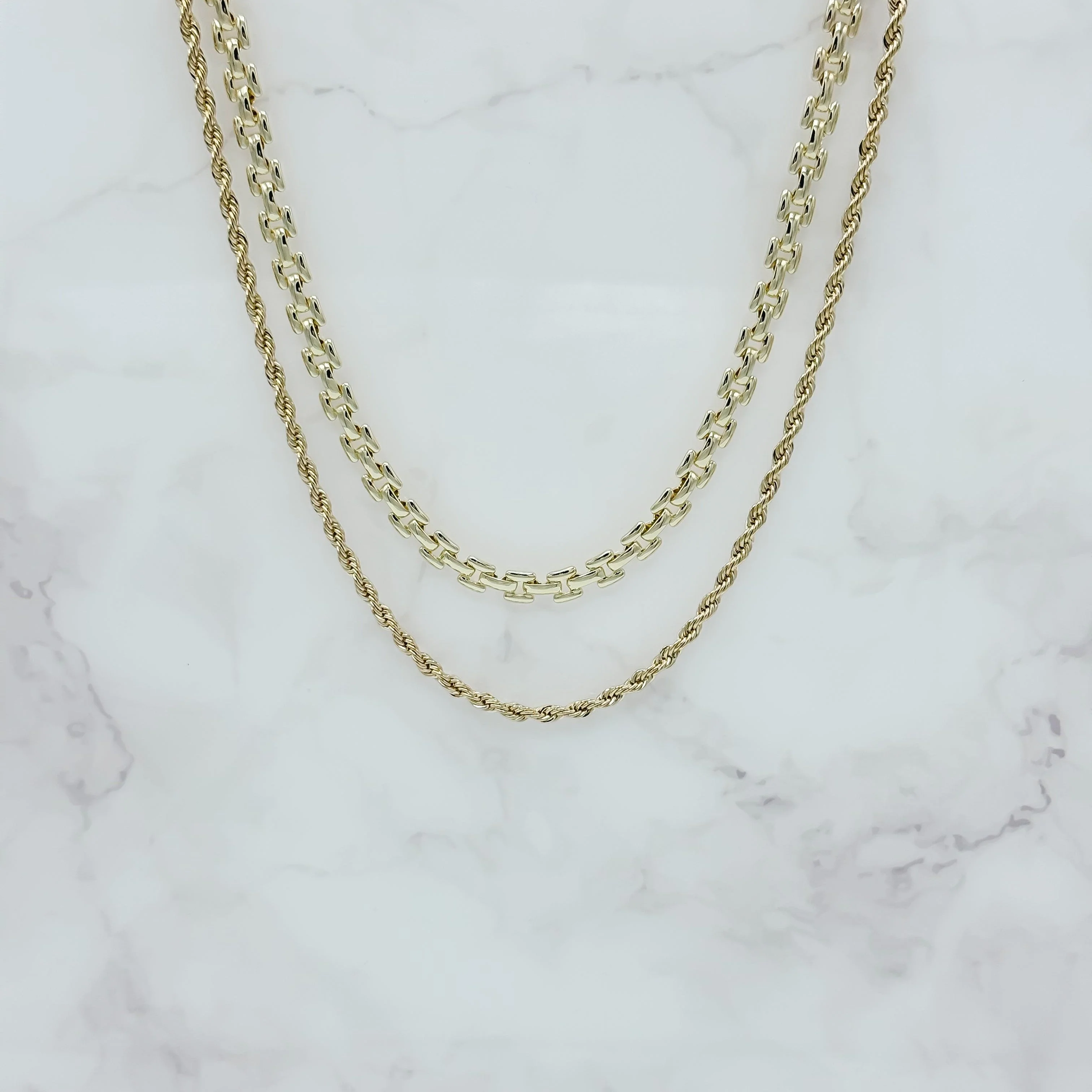 Classic Gold-Filled Asher Chain Link Necklace - Image 2