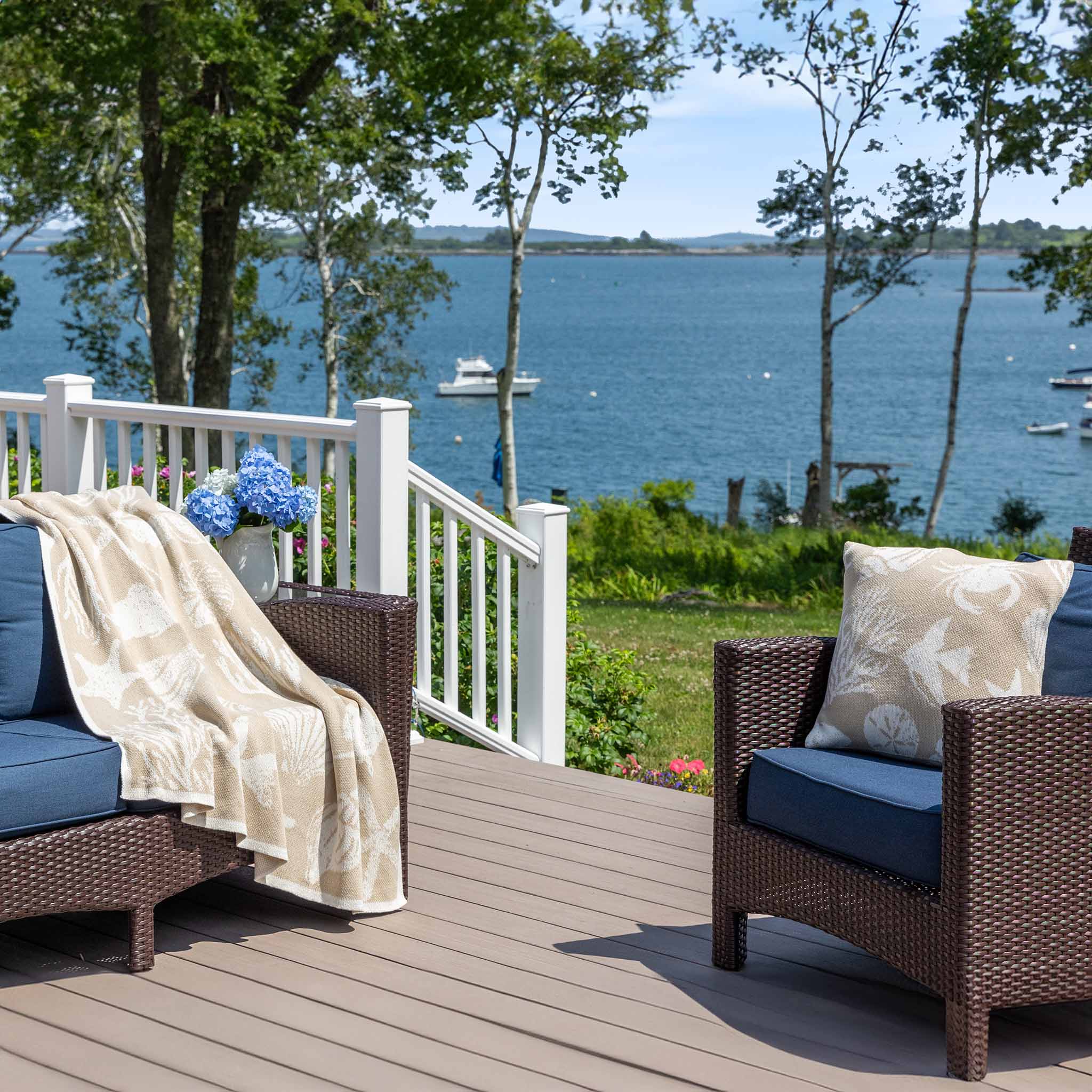 Coastal Throw Blanket Recycled Cotton - Sea Life - Image 3
