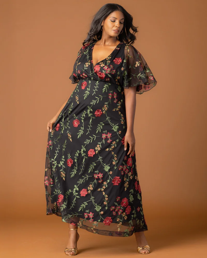 Plus Size Embroidered Elegance Evening Gown - Image 18