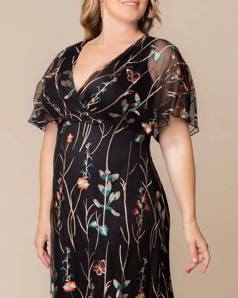 Plus Size Embroidered Elegance Evening Gown - Image 8
