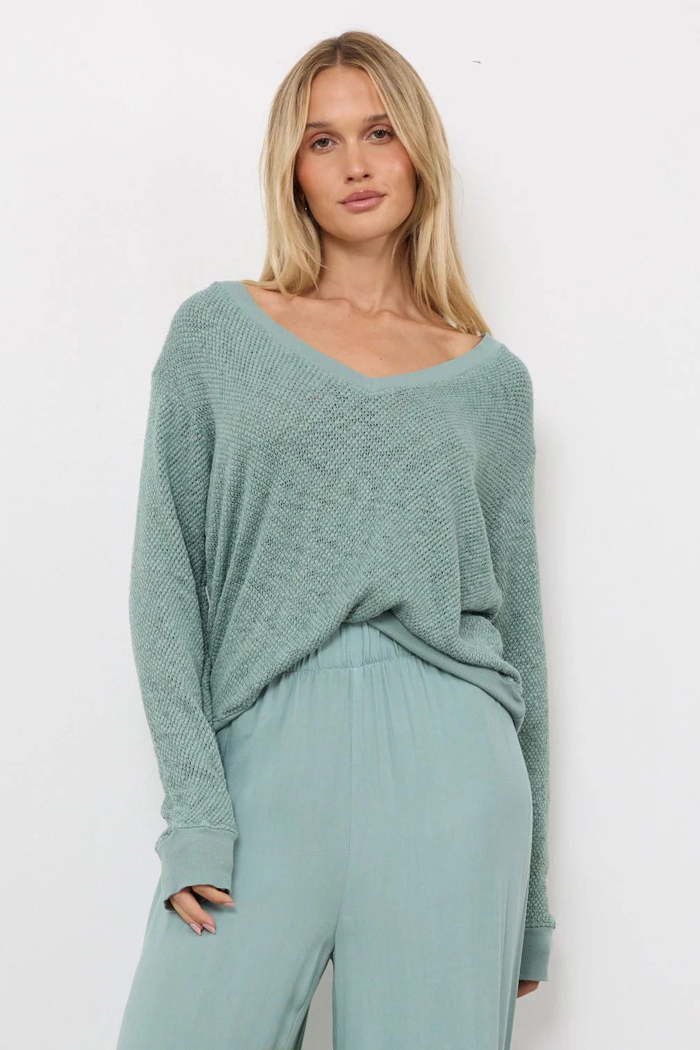 Gabrielle V Neck Mesh Pullover - Image 9