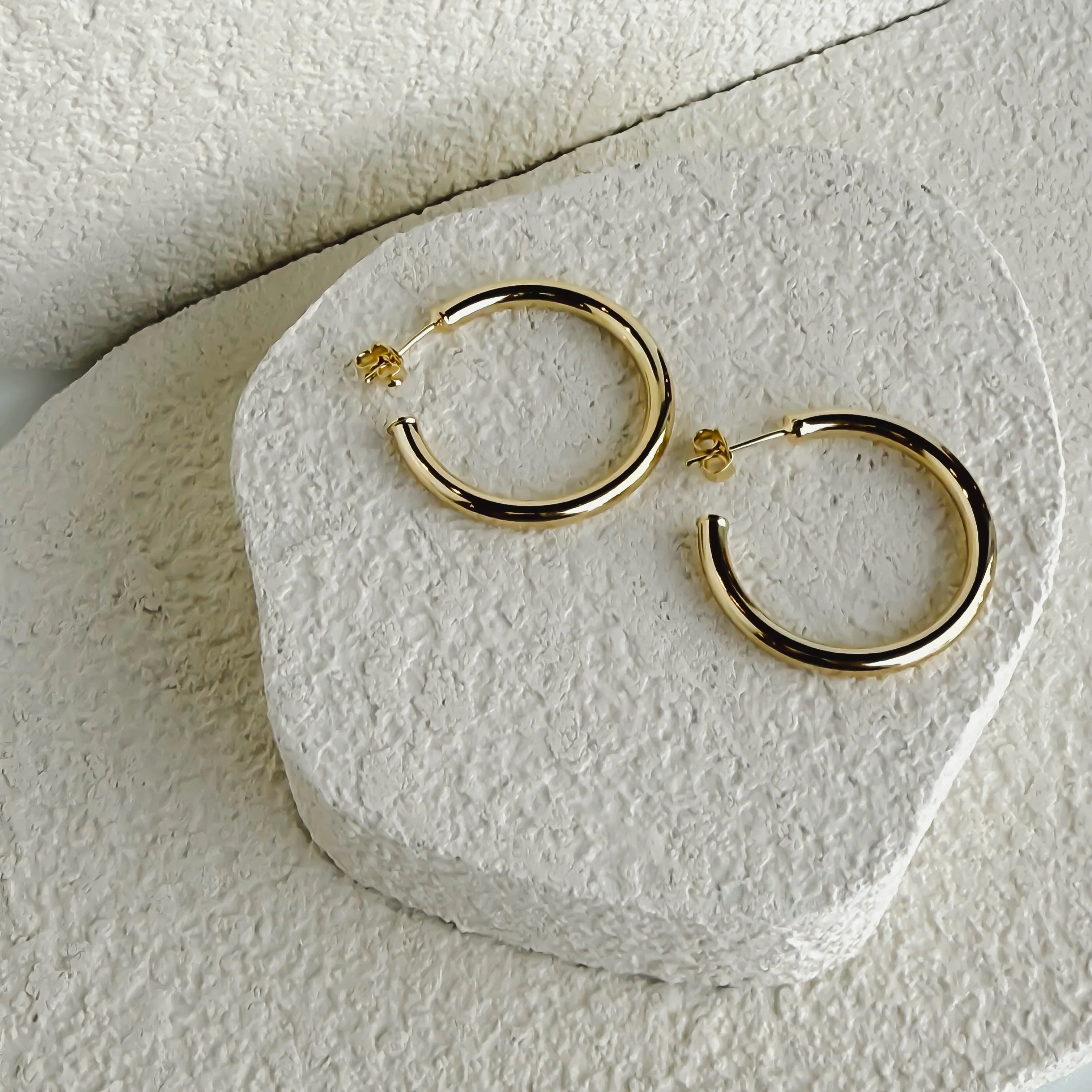 18K Gold-Filled James Hoop Large