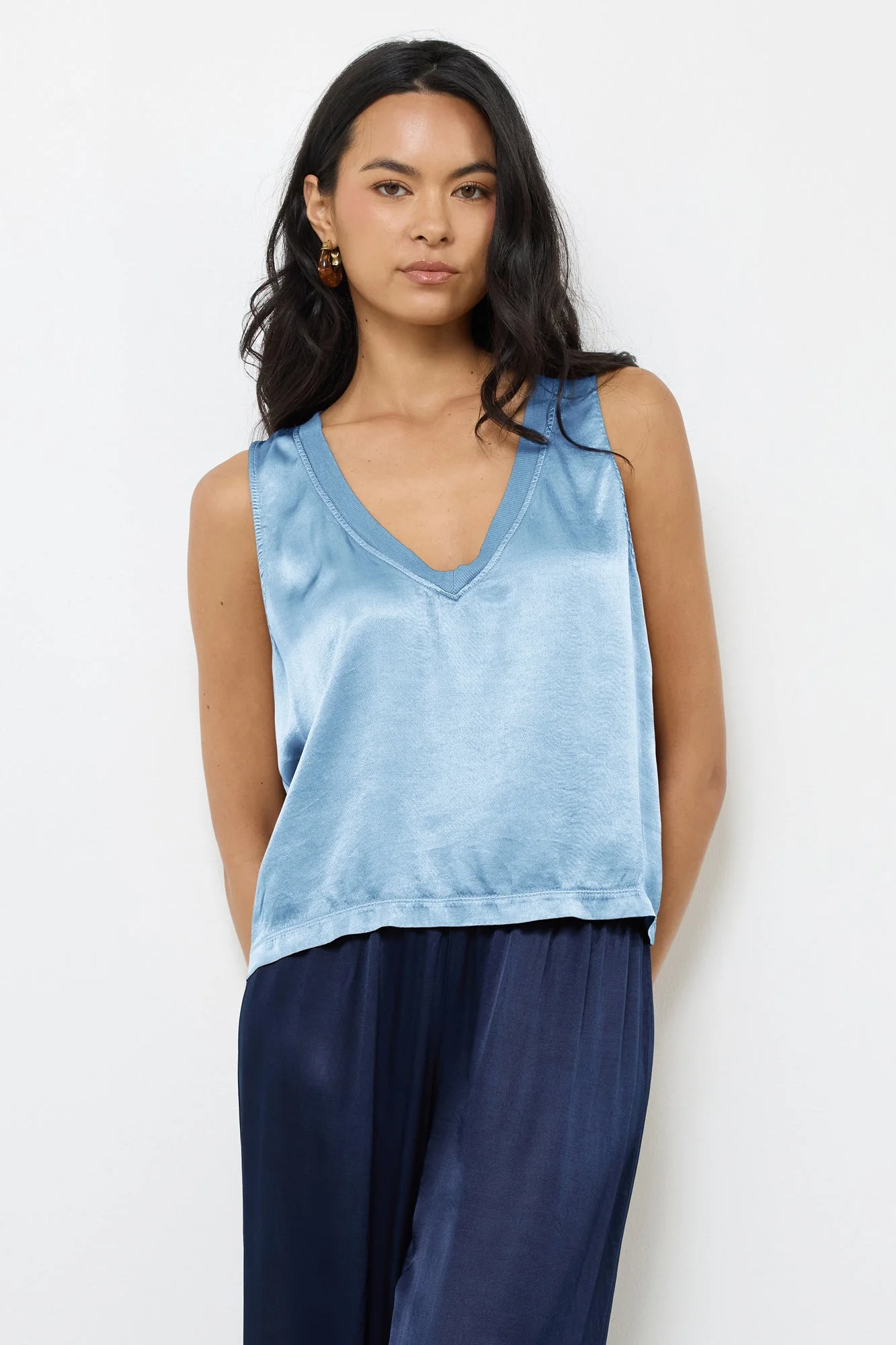 Lila Silky Smooth Relaxed Fit V Neck Tank - Image 6