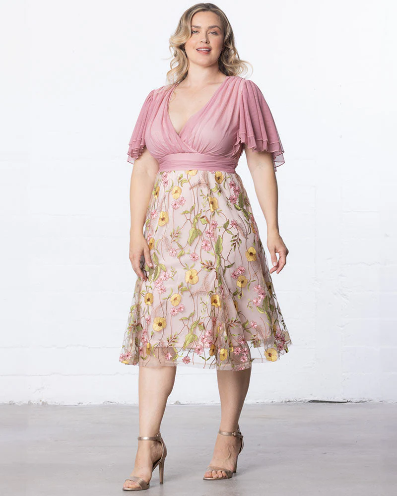 Plus Size Lillian Embroidered Cocktail Dress - Image 15