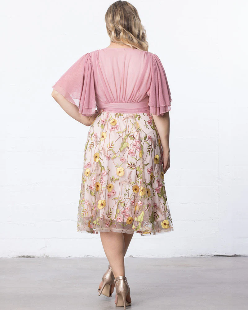 Plus Size Lillian Embroidered Cocktail Dress - Image 18