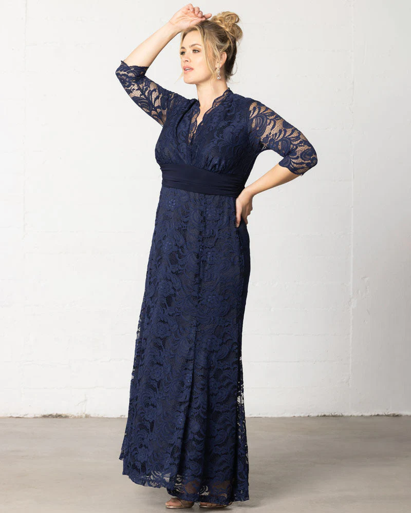 Plus Size Screen Siren Lace Evening Gown - Image 9