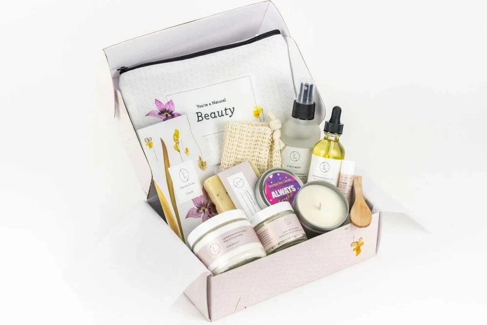 Relaxing Spa Gift Box - Natural Lavender Bath Set