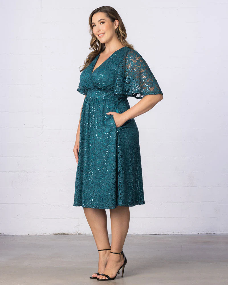 Plus Size Starry Sequined Lace Cocktail Dress - Image 19