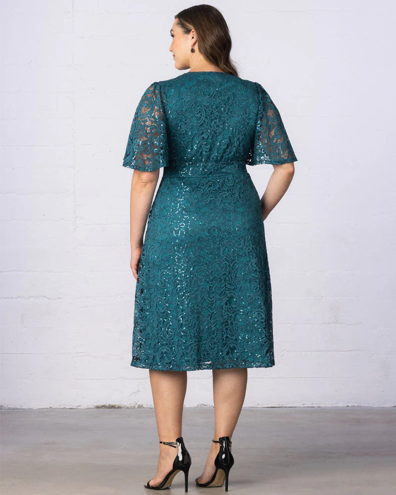 Plus Size Starry Sequined Lace Cocktail Dress - Image 20